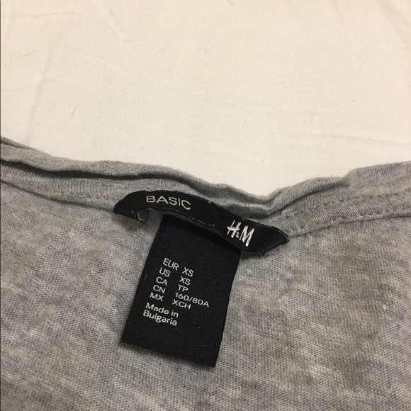 Basic h&m tee - Picture 2 of 2